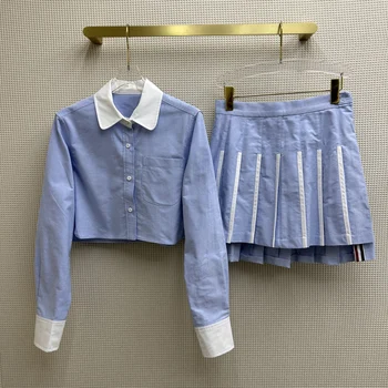 Короткая рубашка с лацканами в стиле колледжа, уменьшающая возраст темперамента, с завышенной талией, на тесемках, плиссированная юбка в стиле пэчворк7.5