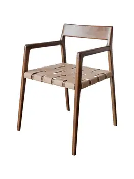 Кожаное седло Для отдыха Современный обеденный стул из массива дерева по контракту Для гостиной Небольшой сюрприз Тихий Ветер для переговоров